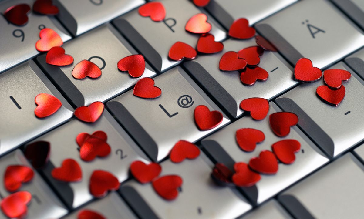 How To Avoid Online Romance Scams